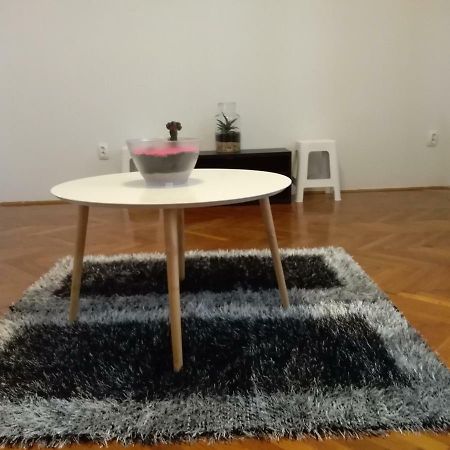 Apartment Giardino Rijeka Eksteriør bilde