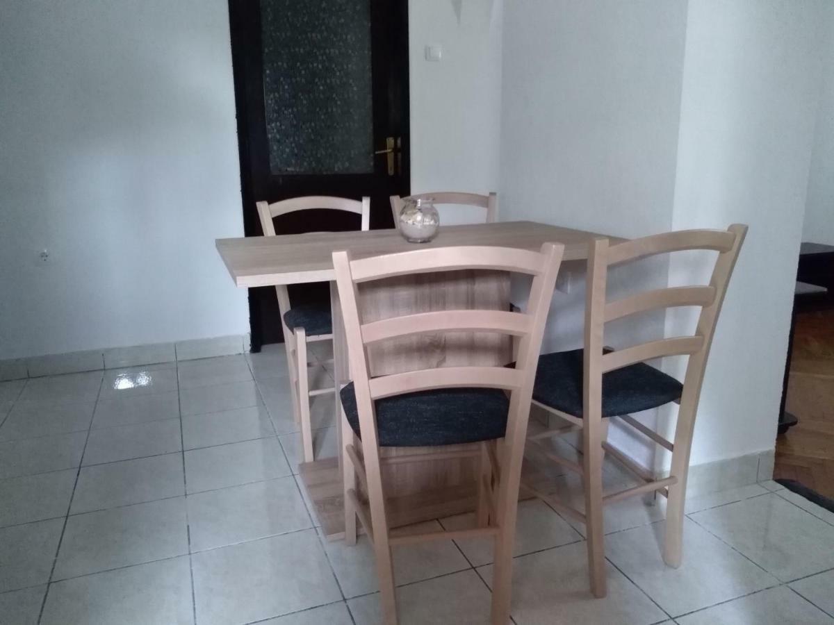 Apartment Giardino Rijeka Eksteriør bilde