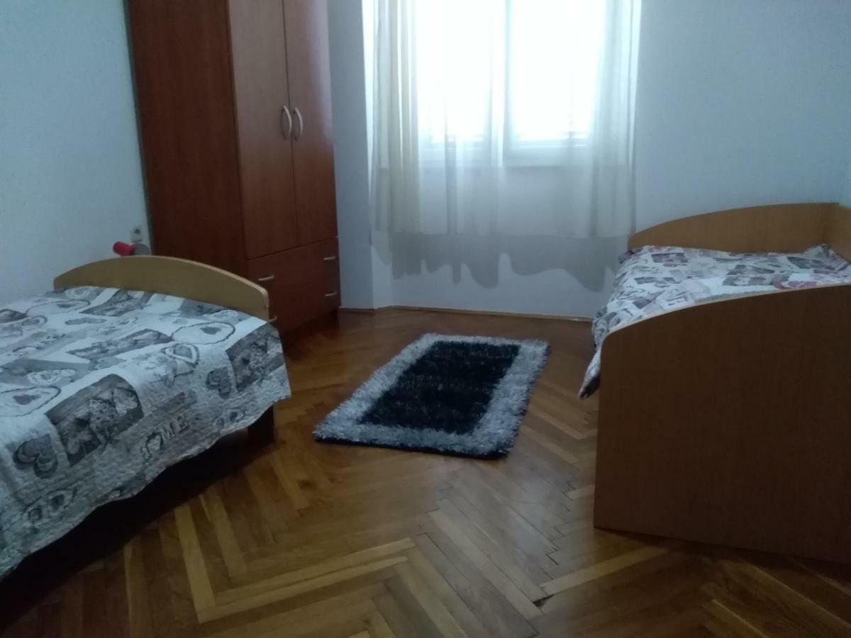 Apartment Giardino Rijeka Eksteriør bilde